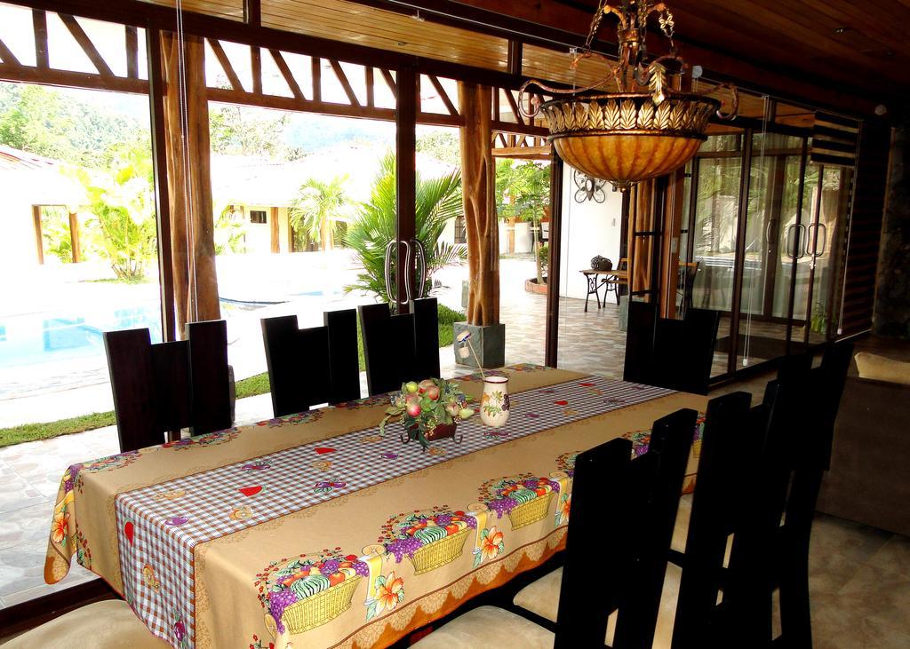הוילה Sucua La Casa De La Abuela מראה חיצוני תמונה
